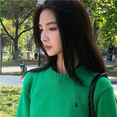 你好,我叫多蕾丝